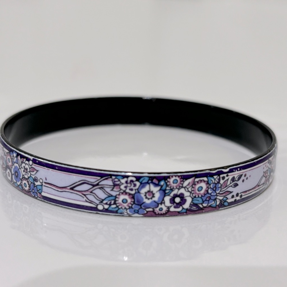Michaela Frey Team Bangle
